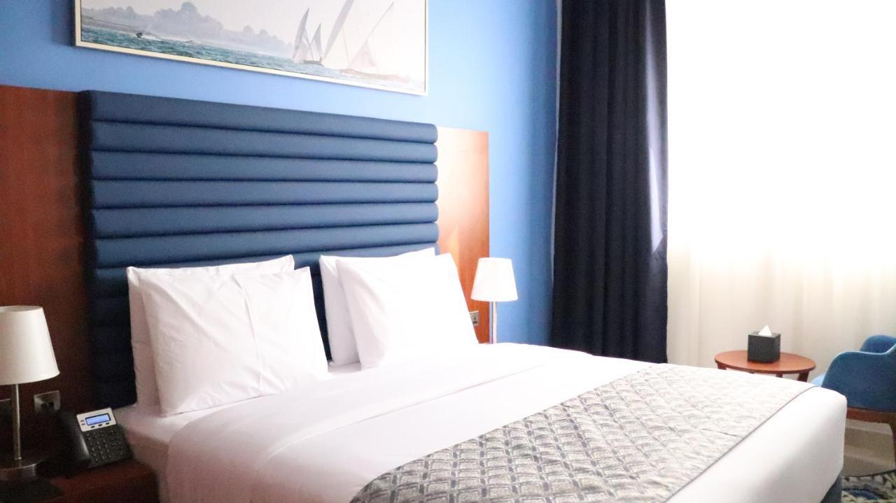 Al Riyadh Hotel Apartments Abu Dhabi Eksteriør billede
