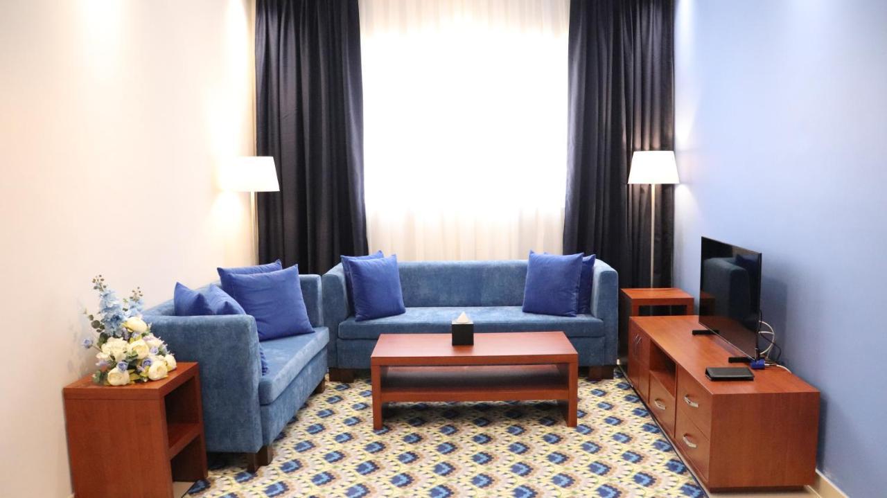 Al Riyadh Hotel Apartments Abu Dhabi Eksteriør billede