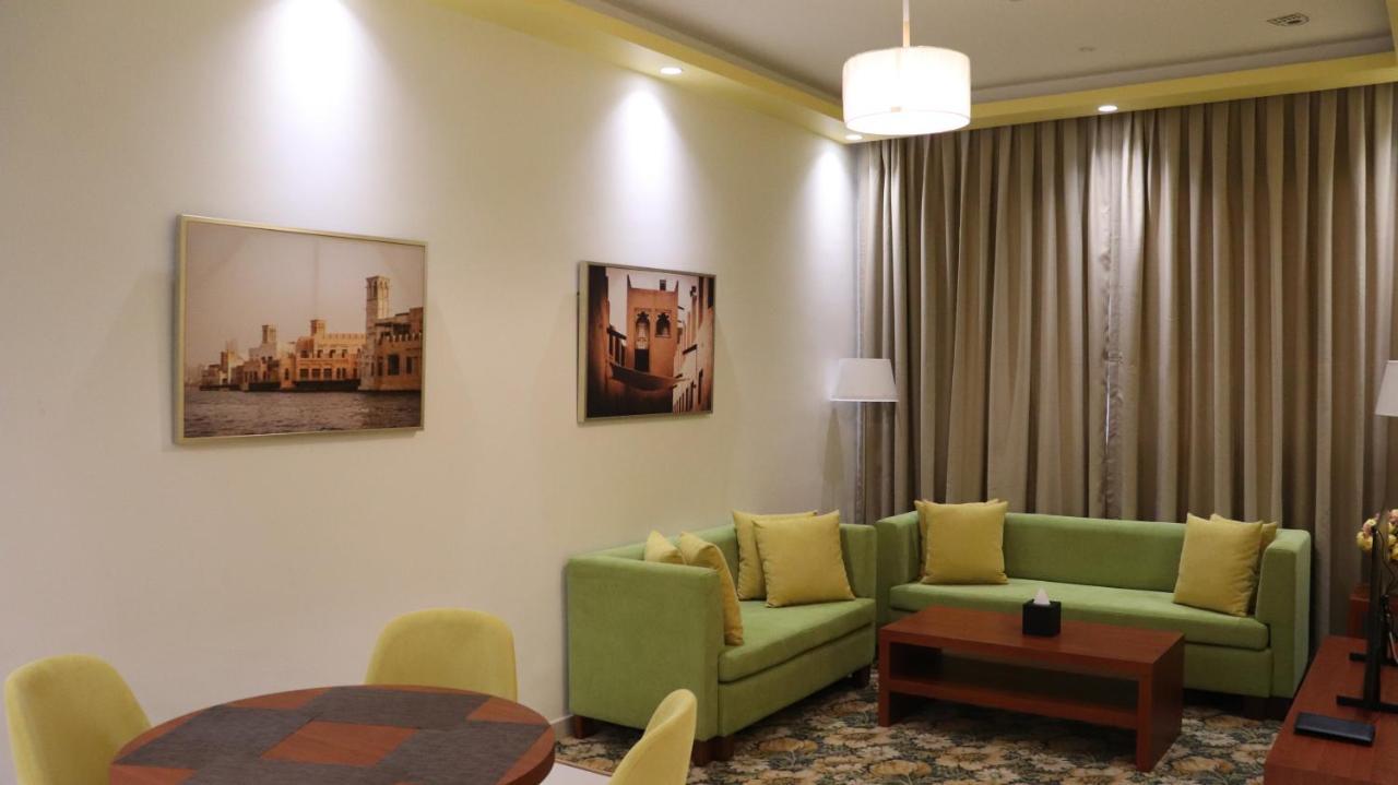 Al Riyadh Hotel Apartments Abu Dhabi Eksteriør billede